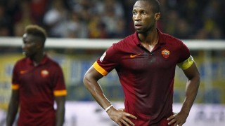 Seydou Keita con la maglia della Roma