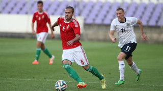 Tamas con la maglia dello Slavia Praga